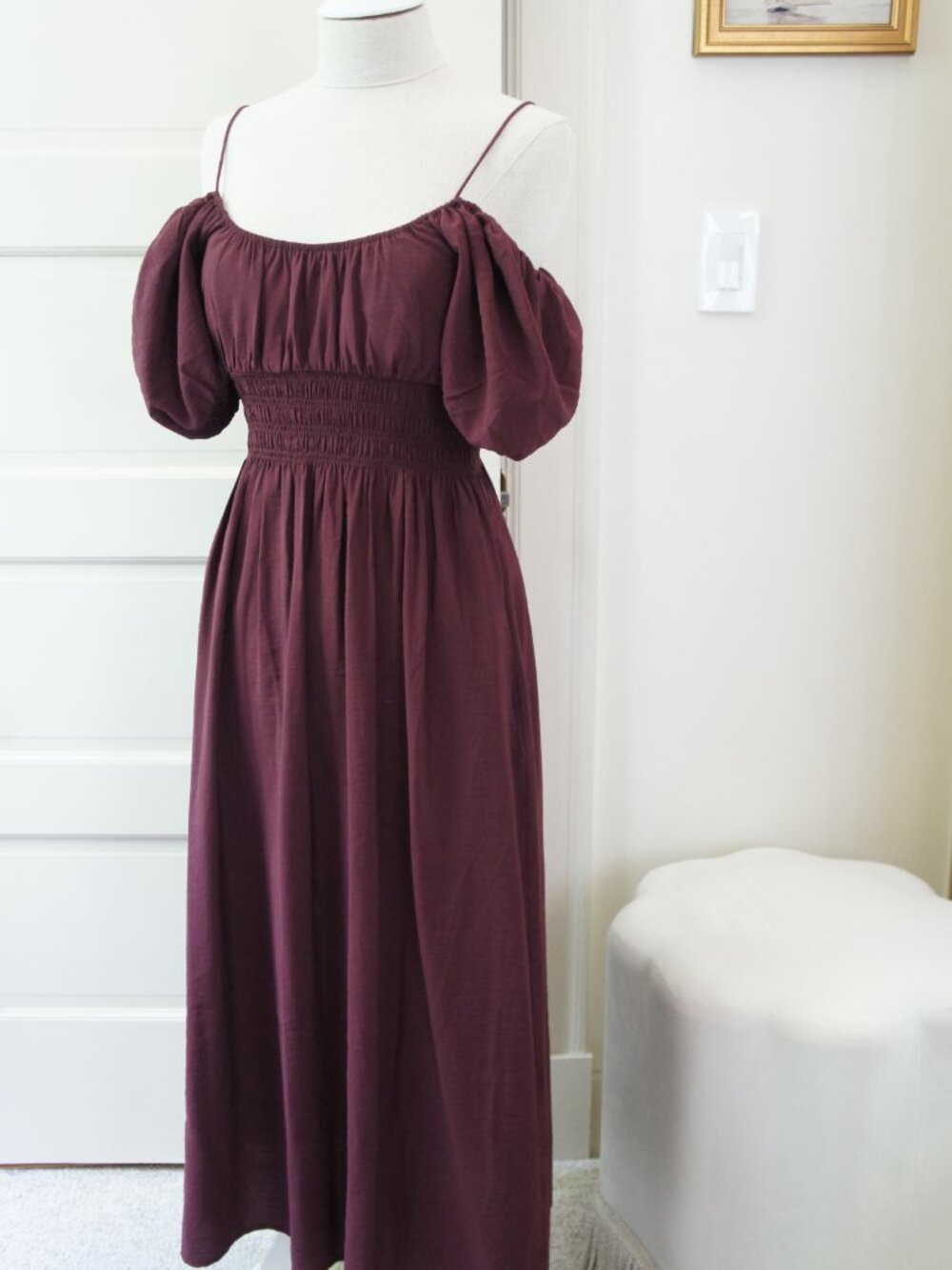 Abercrombie Long Burgundy Smocked Off the Shoulder Peasant Dress Size Small - Picture 8 of 10